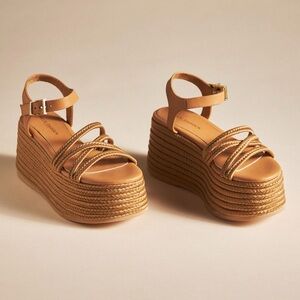 Kelsi Dagger NIB Mend Platform Sandal in Tan